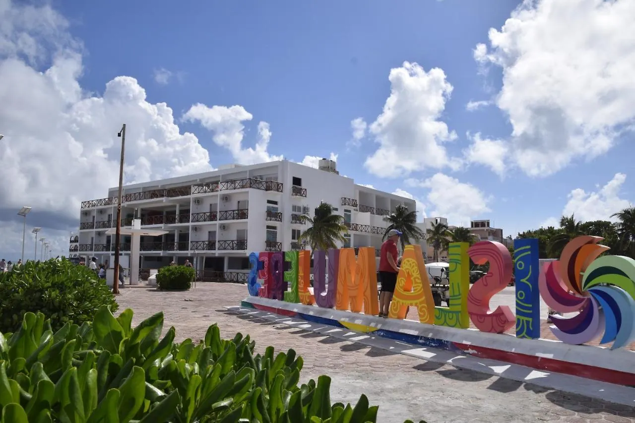 Esduma La Perla Hotel Isla Mujeres