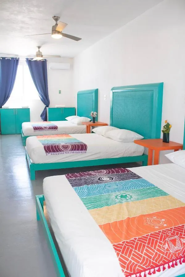 ****  Esduma La Perla Hotel Isla Mujeres Mexico