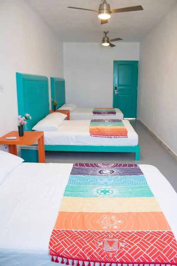 Esduma La Perla Hotel Isla Mujeres 4*,