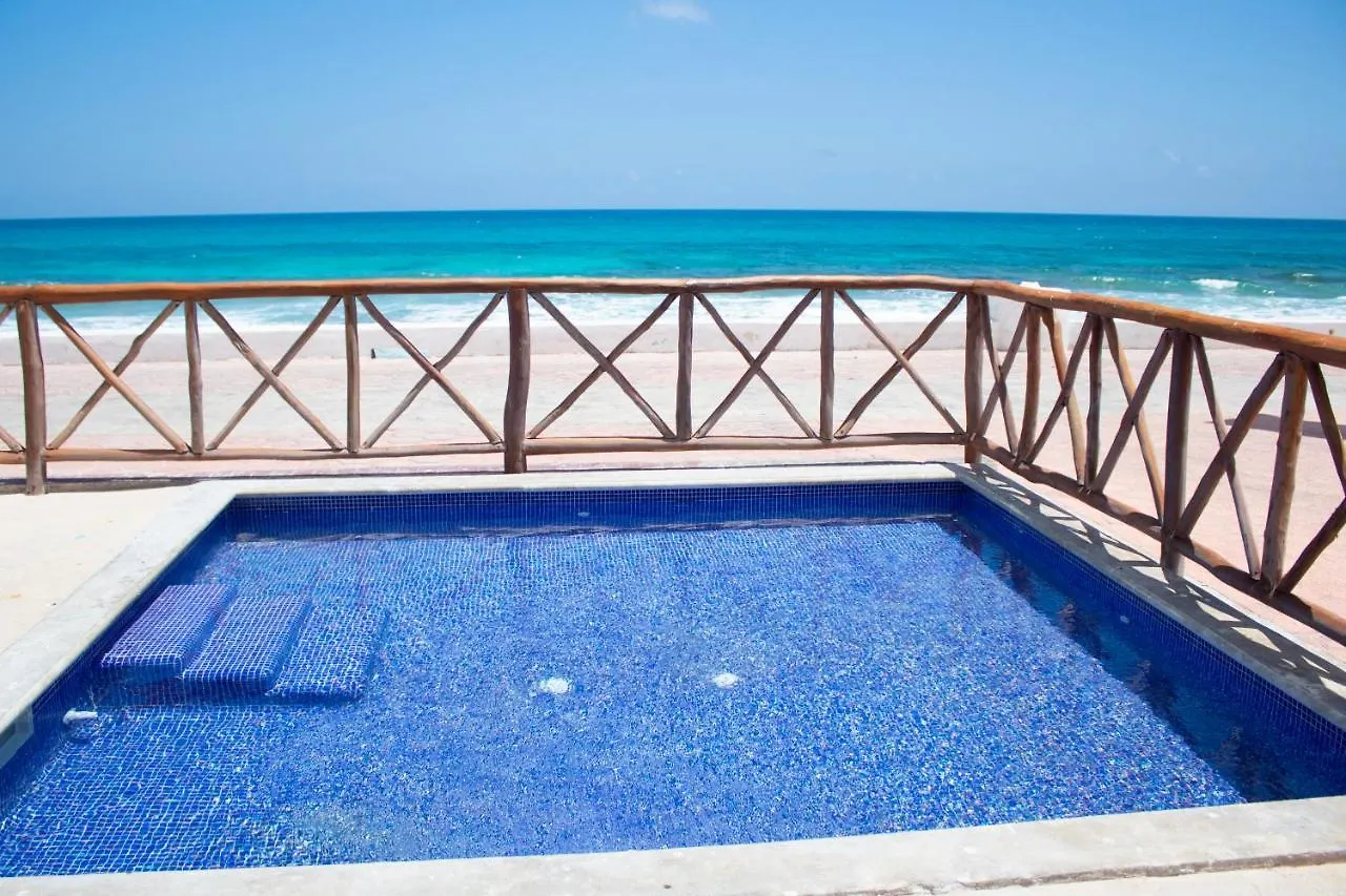 Esduma La Perla Hotel Isla Mujeres Mexico