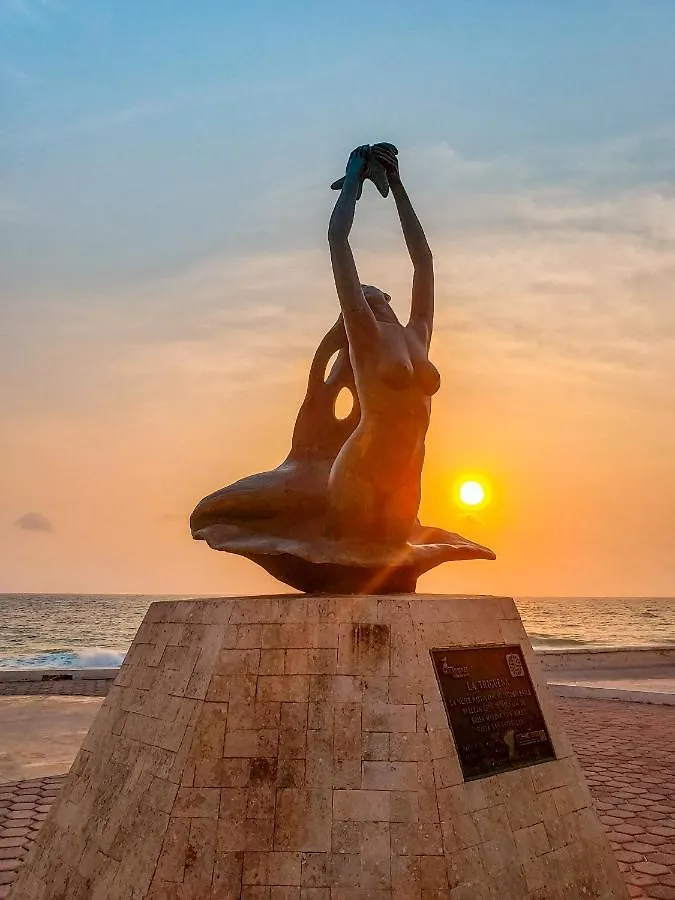 ****  Esduma La Perla Hotel Isla Mujeres Mexico