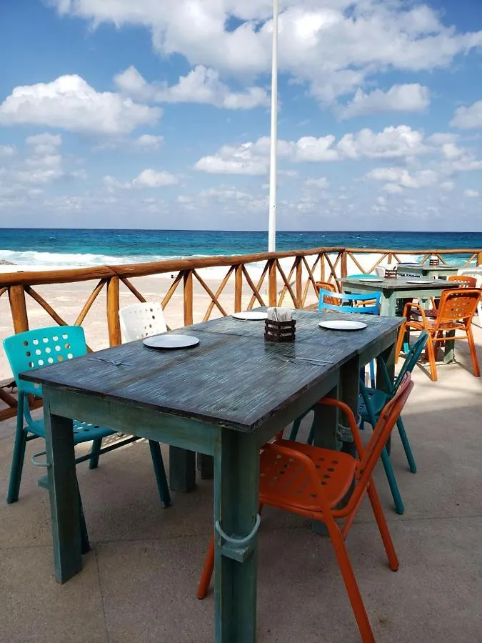 Esduma La Perla Hotel Isla Mujeres 4*,