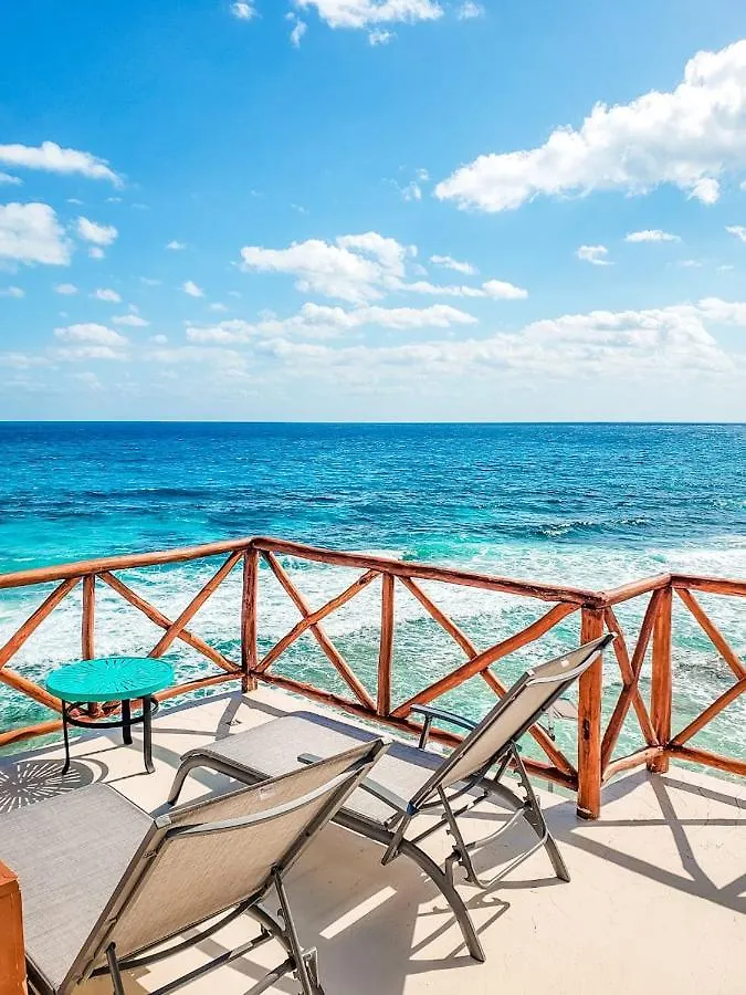 Esduma La Perla Hotel Isla Mujeres Mexico